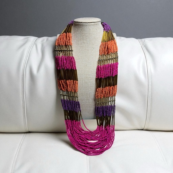 Jewelry - Elegant Multicolor Beaded Necklace